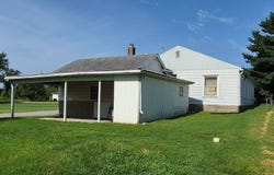 1816 16th, Lawrenceville, IL 62439