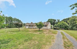 1030 Windhurst Dr, Hardy, VA 24101