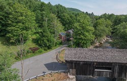 31 Mill Road, Warren, VT 05674