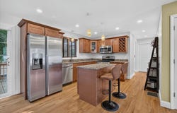 95 Prospect Ter, Brockton, MA 02301
