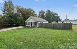 211 Mccurdy Avenue, Albemarle, NC 28001