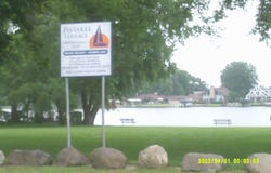 1012 Elder Avenue, McHenry, IL 60051