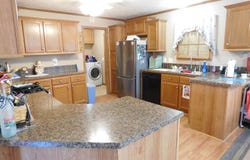 13 Hickory Lane, Sandwich, IL 60548