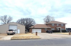 521 N Noble Avenue, Watonga, OK 73772