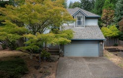 10585 SE FAIRWAY Dr, HappyValley, OR 97086