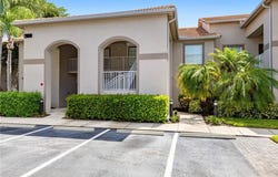 20001 Barletta Ln, ESTERO, FL 33928