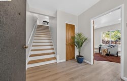 4836 Reinhardt Drive, Oakland, CA 94619
