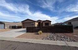 3268 E Double O Drive, Kingman, AZ 86409