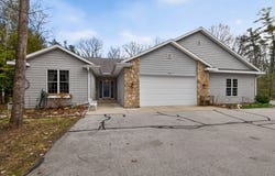 2452 Cedar Bluff Ct, Baileys Harbor, WI 54202