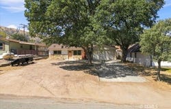 15 Fussel St, Bodfish, CA 93205