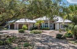 4033 Oak Haven Drive, Labelle, FL 33935