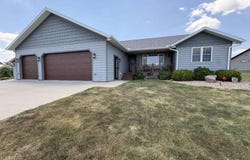 19940 Bella Vista Circle, Centerville, IA 52544