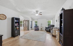 1027 Nickolas Street, Aurora, MO 65605
