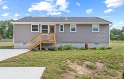 102 Wisteria Street, Egg Harbor Township, NJ 08234
