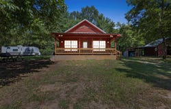 161 PR 5011, Elkhart, TX 75839