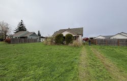 780 Q St, Springfield, OR 97477