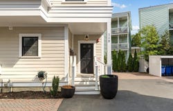 113 Beacon Street, Somerville, MA 02143