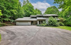 58 Knoll Drive, Killington, VT 05751