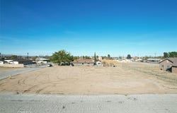 2 Hardy, Adelanto, CA 92301