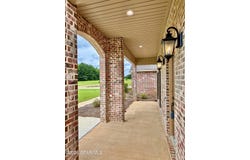 142 Lenox Lane, Columbus, MS 39702
