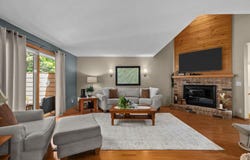 905 E WINDFIELD Place, APPLETON, WI 54911-1525