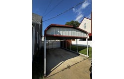 320 Monroe Ave, New Martinsville, WV 26155