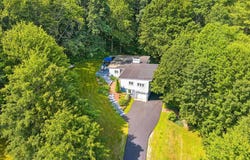 15 Juniper Hill, Claremont, NH 03743