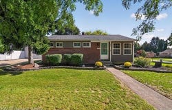 804 Bishop Street, Milford Vlg, MI 48381