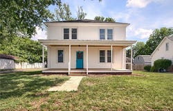 326 6th ST, West Point, VA 23181