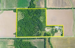 435 E 130th St S, South Haven, KS 67140