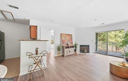 8931 TOWN CENTER Circle, UPPER MARLBORO, MD 20774