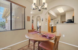 2550 E River Road, Tucson, AZ 85718