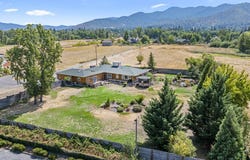 145 Normal Avenue, Ashland, OR 97520