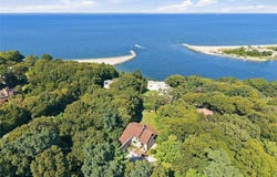 5 Dock Court, Port Jefferson, NY 11777