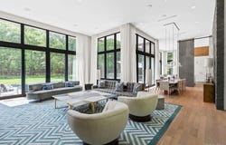 32 Neck Path, East Hampton, NY 11937