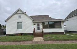 543 CUSTER Place, Canton, IL 61520