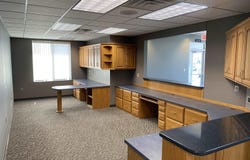 108 W 4th St, Dell Rapids, SD 57022