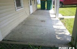 920 ELM Street, Macomb, IL 61455