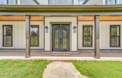 9 Davis Road, Byhalia, MS 38611