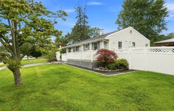 5 Talbot Lane, Selden, NY 11784