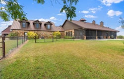 894 Blue Cut Road N, McGregor, TX 76657