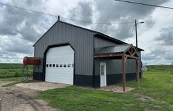 87559 540 Ave., Creighton, NE 68729