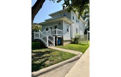 325 N Elliott St, Olney, IL 62450