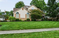 697 Cherry Valley Drive, Amherst, OH 44001