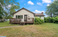 1122 105th Ave W, Duluth, MN 55808