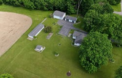 5567 N 350 E, Rolling Prairie, IN 46371