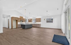 19045 OCHOCO Ct, Sandy, OR 97055