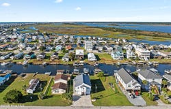 7097 7th Street, Surf City, NC 28445