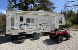 5618 E Simmons Rd, Hessel, MI 49745