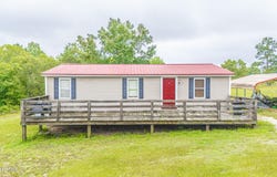 188 Willow Pond Drive, Hamlet, NC 28345